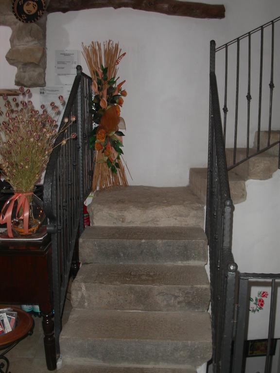 Locanda La Rosa Pauli Arbarei Exterior foto